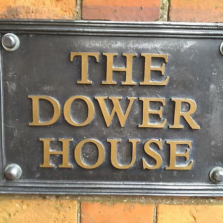 The Dower House Apartments Линкълн Екстериор снимка