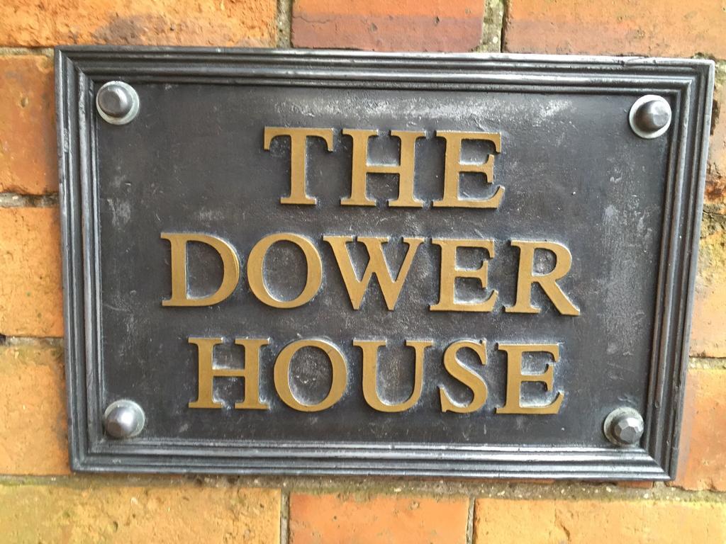 The Dower House Apartments Линкълн Екстериор снимка