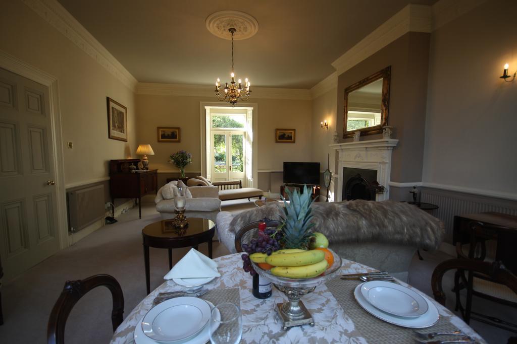 The Dower House Apartments Линкълн Екстериор снимка